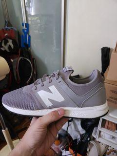 New Balance 247
