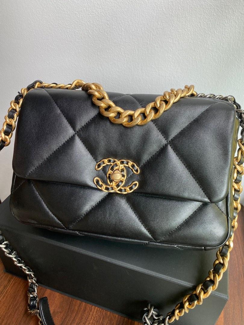 NEW CHANEL 19 SMALL BLACK LAMBSKIN LEATHER CLASSIC FLAP BAG, Luxury, Bags &  Wallets on Carousell