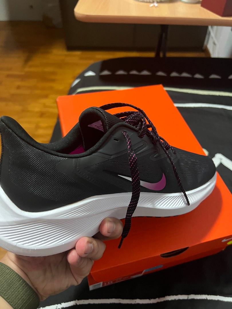 brand new nike running shoes