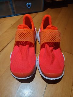 （分類：）位於 。 由 Emre.hei 提交（商品編號 1190269112，圖片 1）。簡介： 。