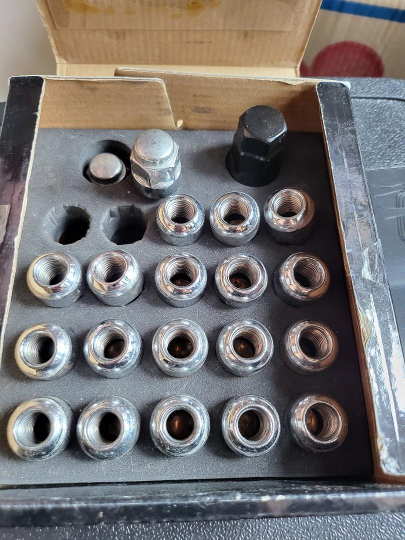 Original toyota wheel nut, Car Accessories, Tyres & Rims on Carousell