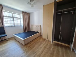 (Category: ) located in . Submitted by markeddownmarket (Listing ID 1190133165, Image 1). Description: .