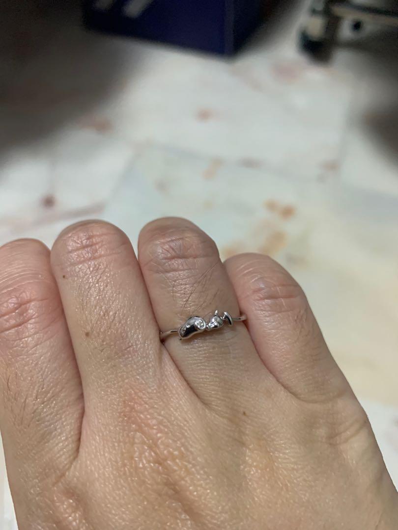 SK Jewellery white gold snoopy ring