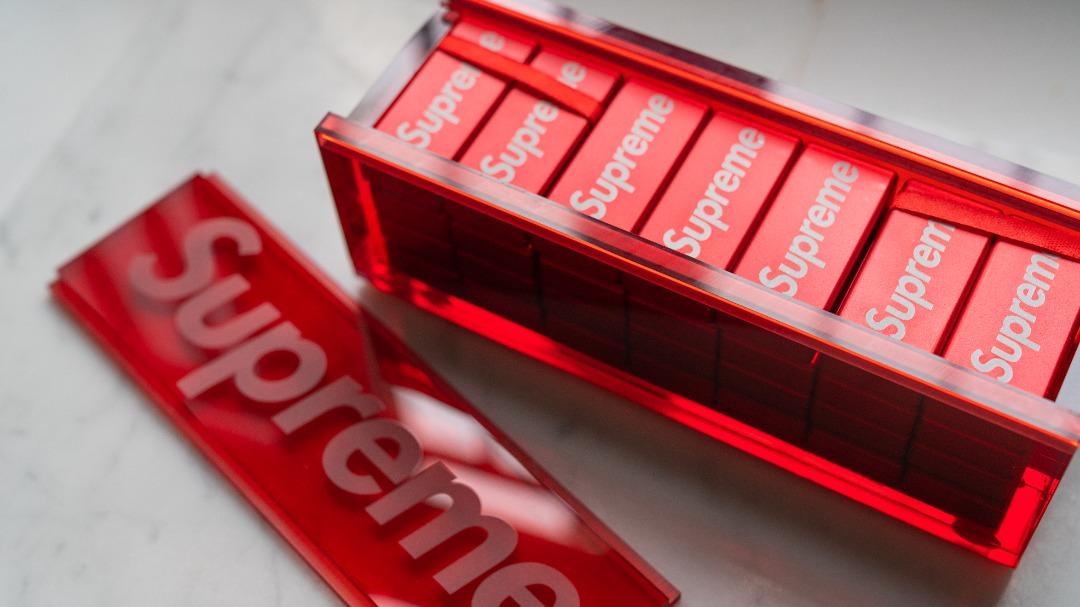 WEB限定 SUPREME DOMINO ALUMINUM DOMINOSET Aluminum おもちゃ