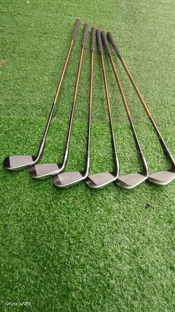 Taylormade irons, Sports Equipment, Sports & Games, Golf on Carousell