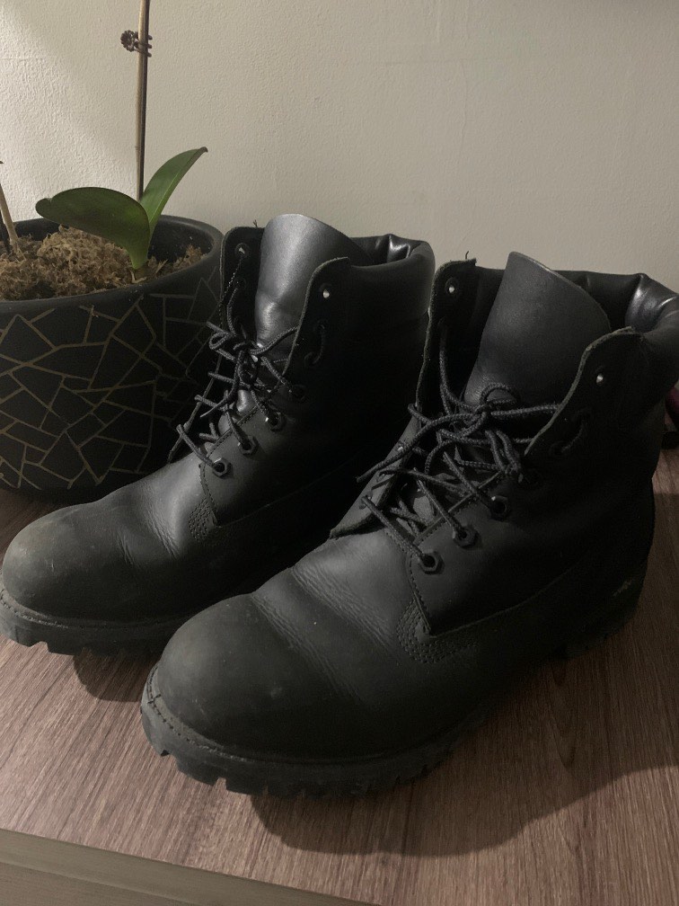 TIMBERLAND BOOTS SIZE 45 Men s Fashion Footwear Boots on Carousell