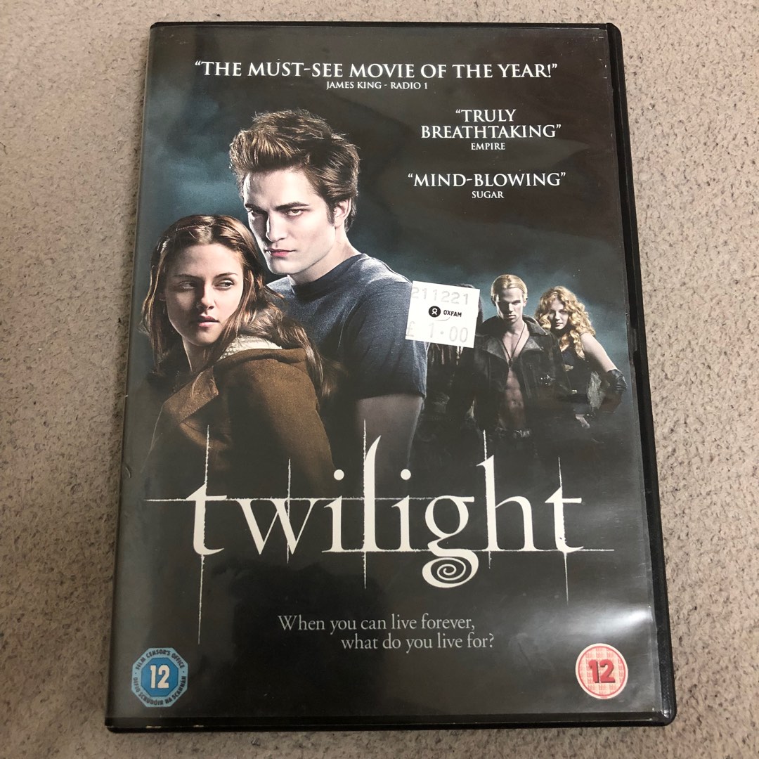 Twilight Movie DVD, Hobbies & Toys, Music & Media, CDs & DVDs on Carousell