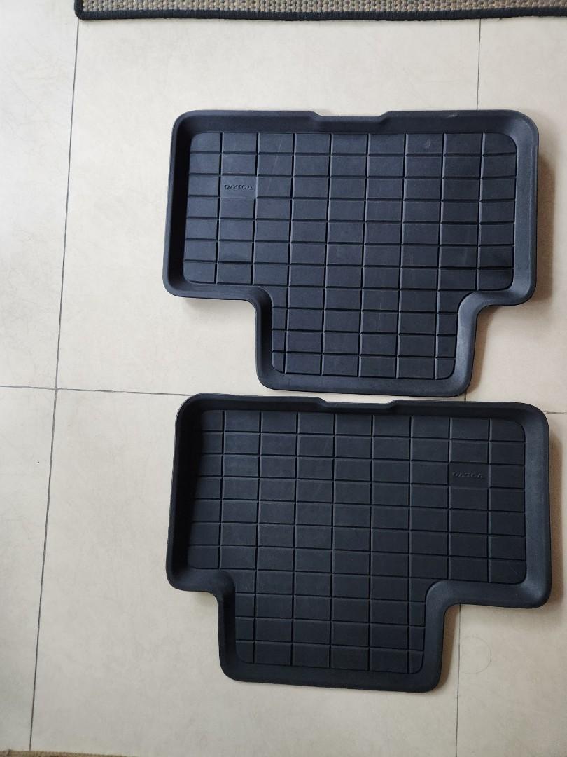 Volvo XC40 original rubber floor mats, Car Accessories, Accessories on
