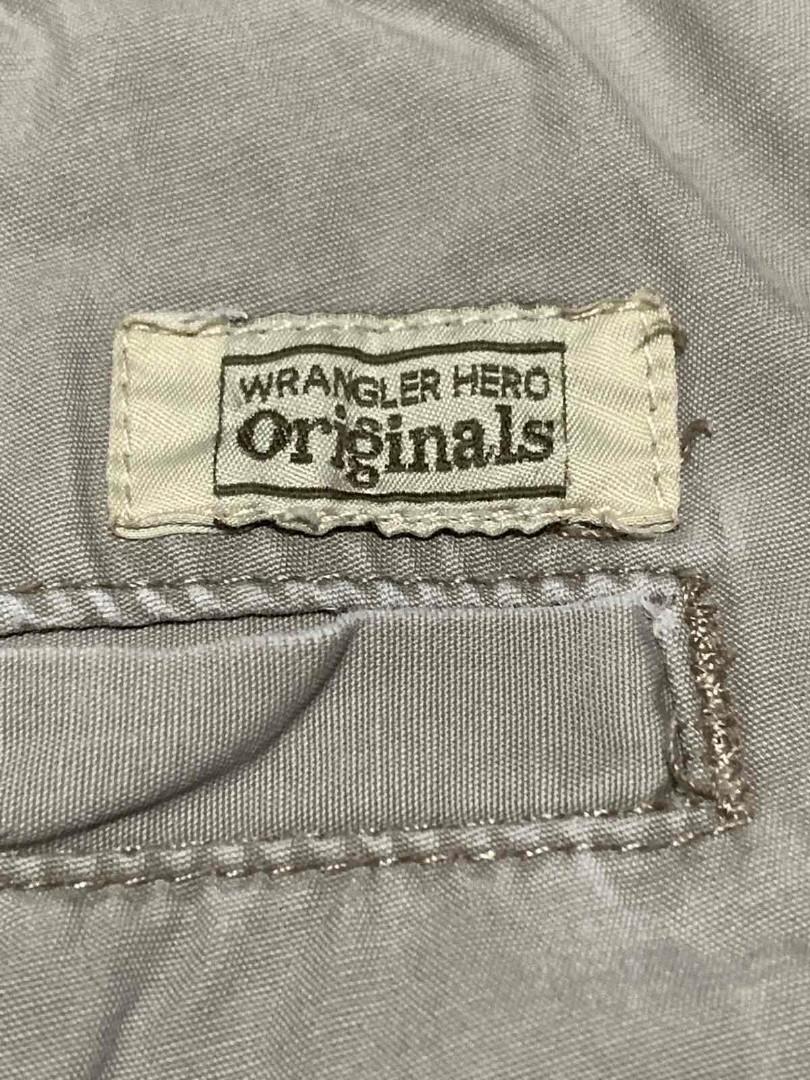 Wrangler Hero Originals Men's Shorts Size 36” - Preloved GT106, Men's  Fashion, Bottoms, Shorts on Carousell