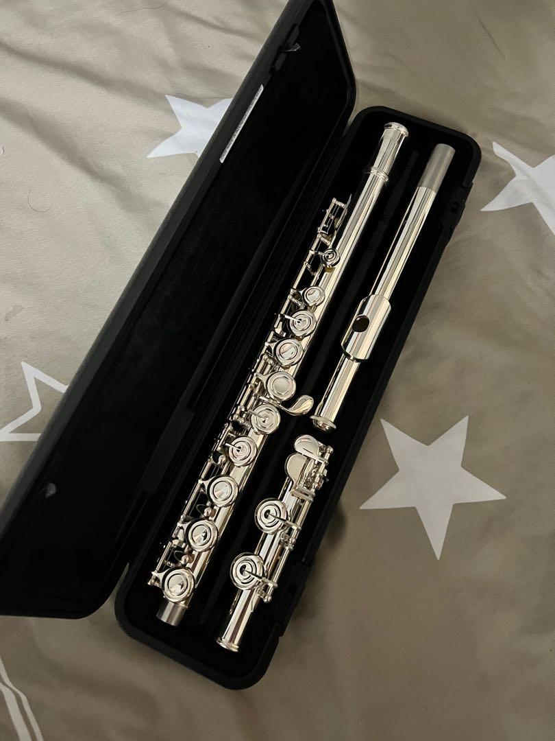 Yamaha flute YFL222, Hobbies & Toys, Music & Media, Musical