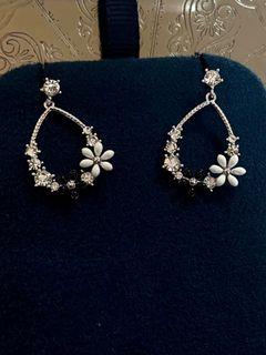 100%sterling s925 silver earrings