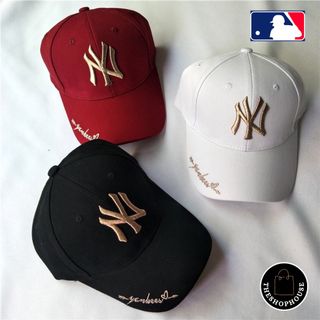 Caps / Socks Collection item 1