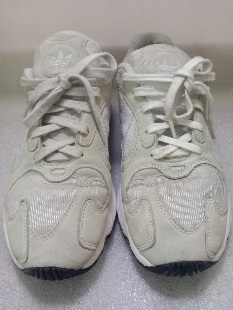 Adidas Yung Light Grey Size 8.5UK 27CM Men s Fashion Footwear