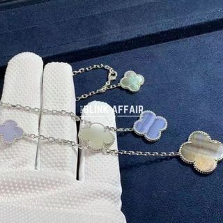 (Category: ) located in . Submitted by theblingaffair (Listing ID 1190459794, Image 1). Description: .