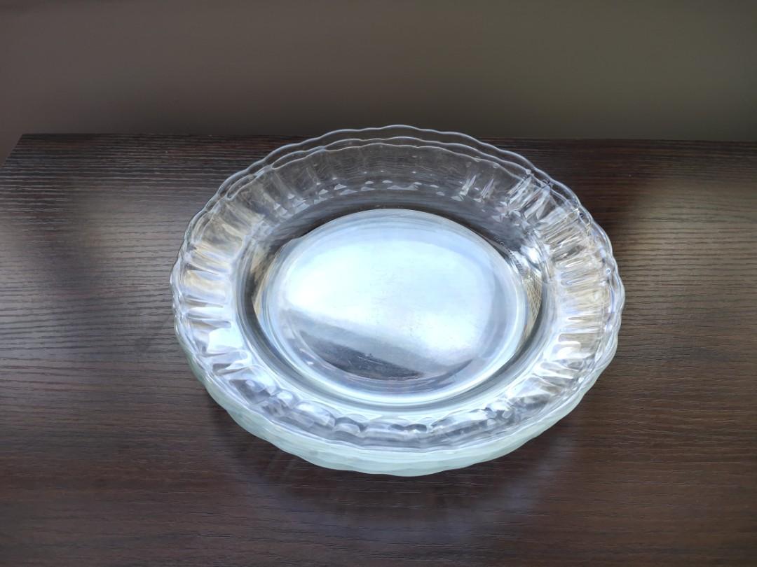 Arcoroc Glass Plates 22 5cm Furniture Home Living Kitchenware Tableware Dinnerware Cutlery On Carousell