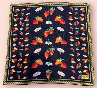 AUTH VERSACE BERRIES AND FLOWERS POCKET SQUARE/HANKIE
