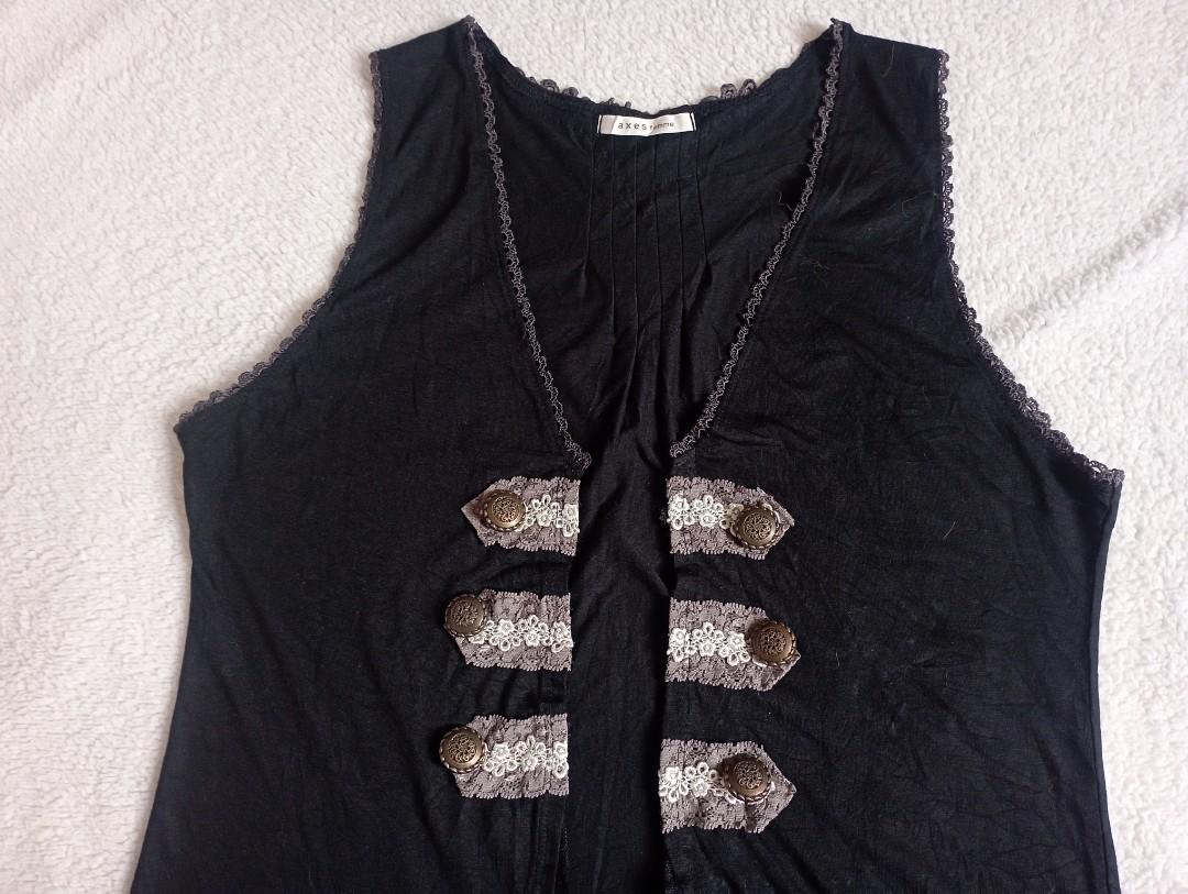 AXES FEMME OUTER, Fesyen Wanita, Pakaian Wanita, Baju Luaran di Carousell