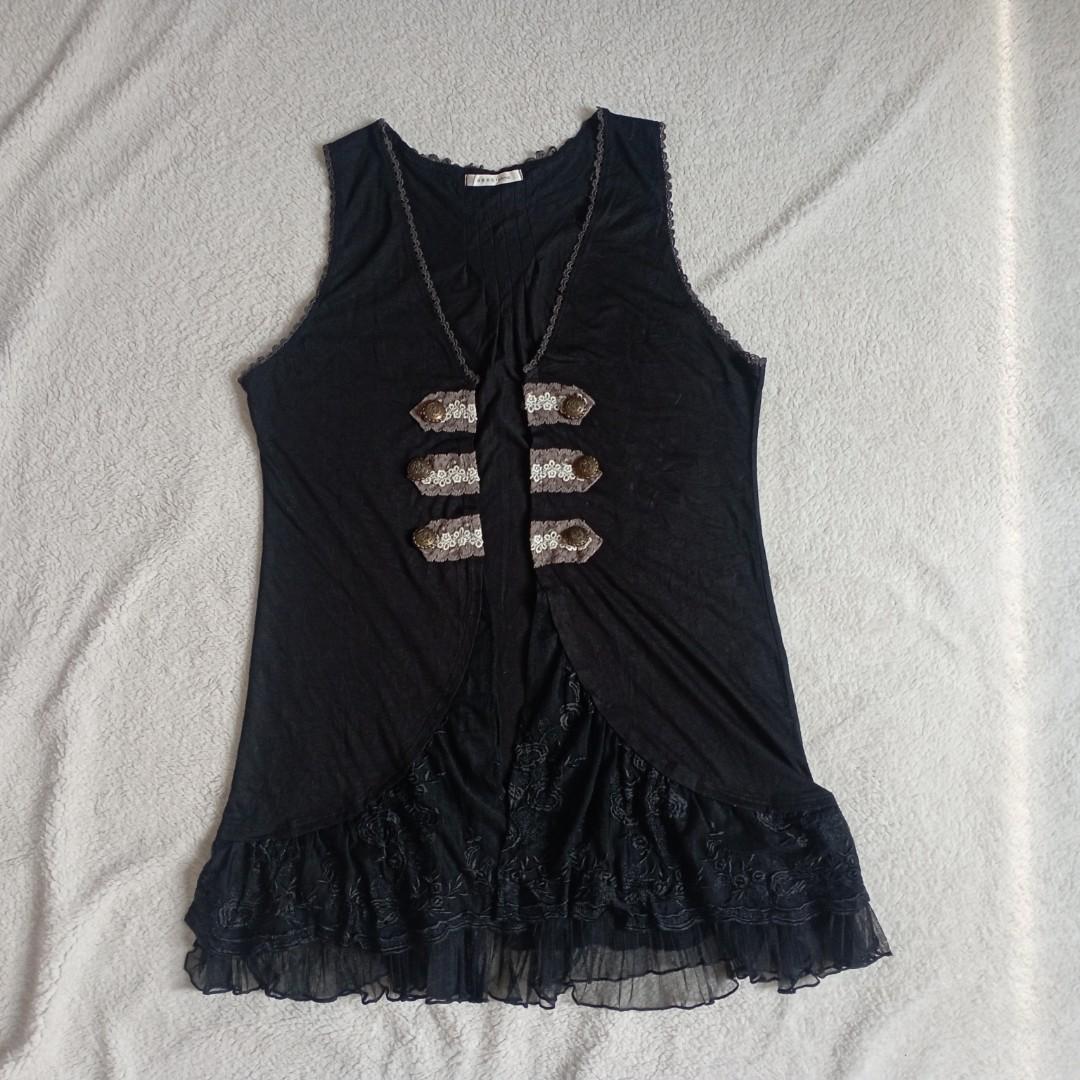 AXES FEMME OUTER, Fesyen Wanita, Pakaian Wanita, Baju Luaran di Carousell