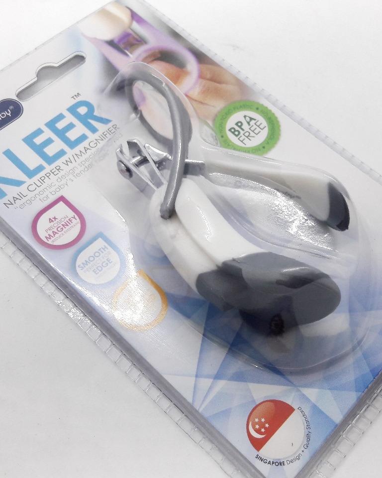 Baby Nail Cutter with Magnifier (Category: Baby Toiletries & Grooming) located in Quezon City. Submitted by mondy_mond (Listing ID 1190334912, Image 2). Description: Reason For Selling (RFS): Overstock This Baby Nail Cutter with Magnifier... *Designed in Singapore *With built-in magnifying lens that offers 4x magnification to allow mom to clip baby's nails precisely *Ergonomic handles allow mom to grip the clipper securely without slipping while 