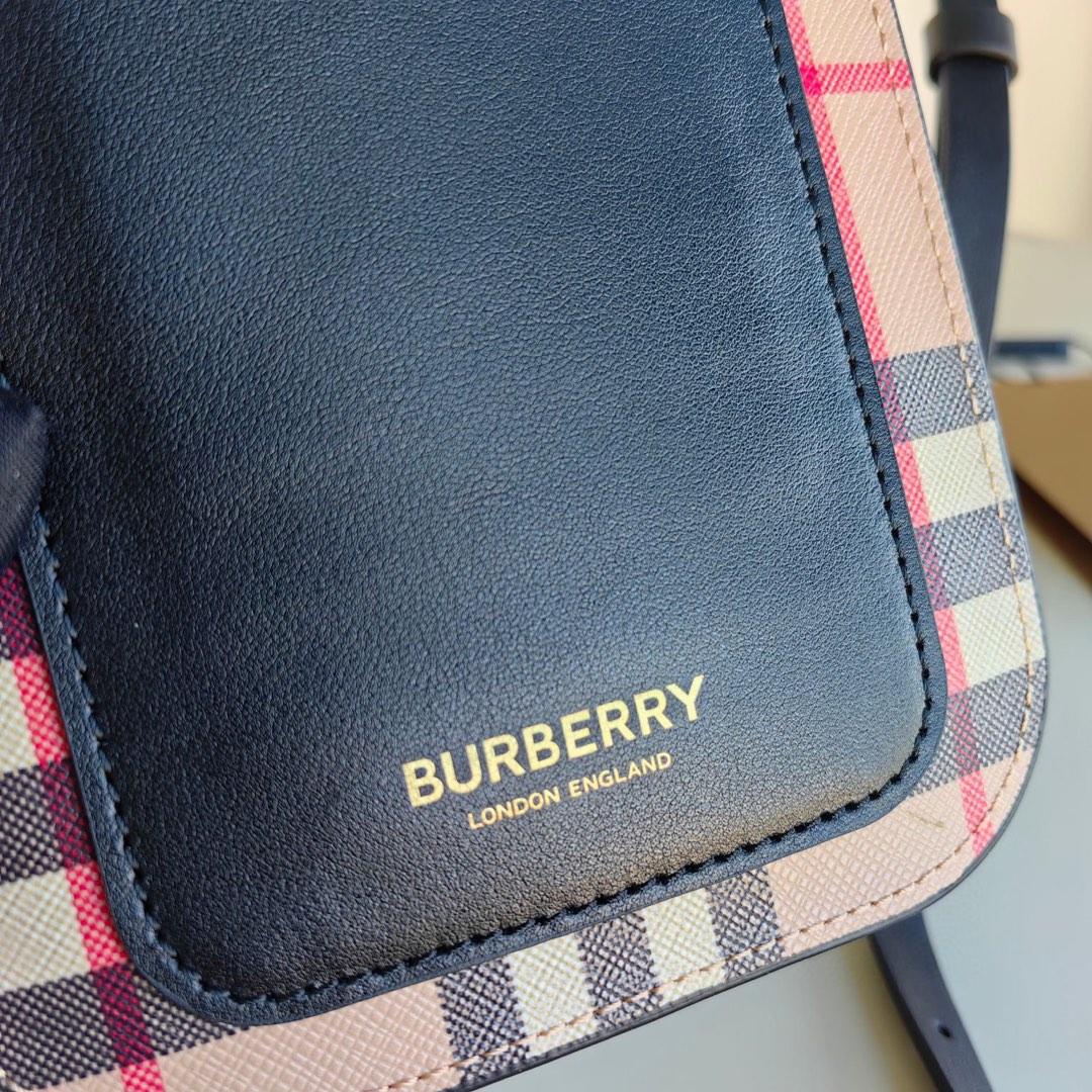 Burberry handphone bag online