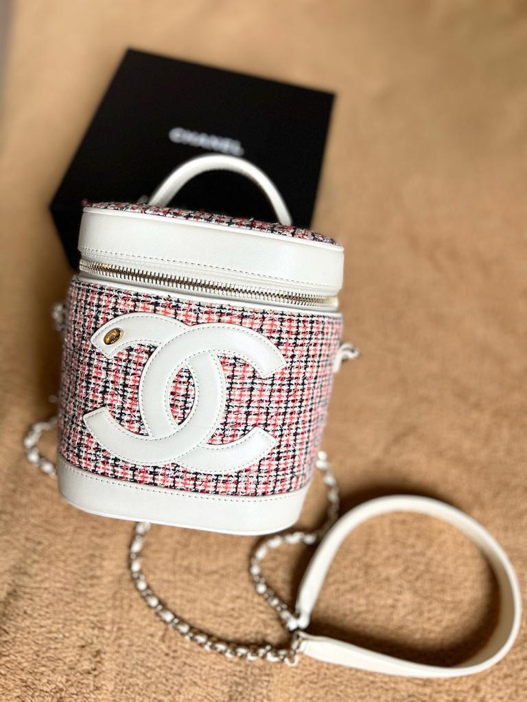 Pre-owned Chanel 2019 Cc Stitch Two-way Vanity Bag In Pink