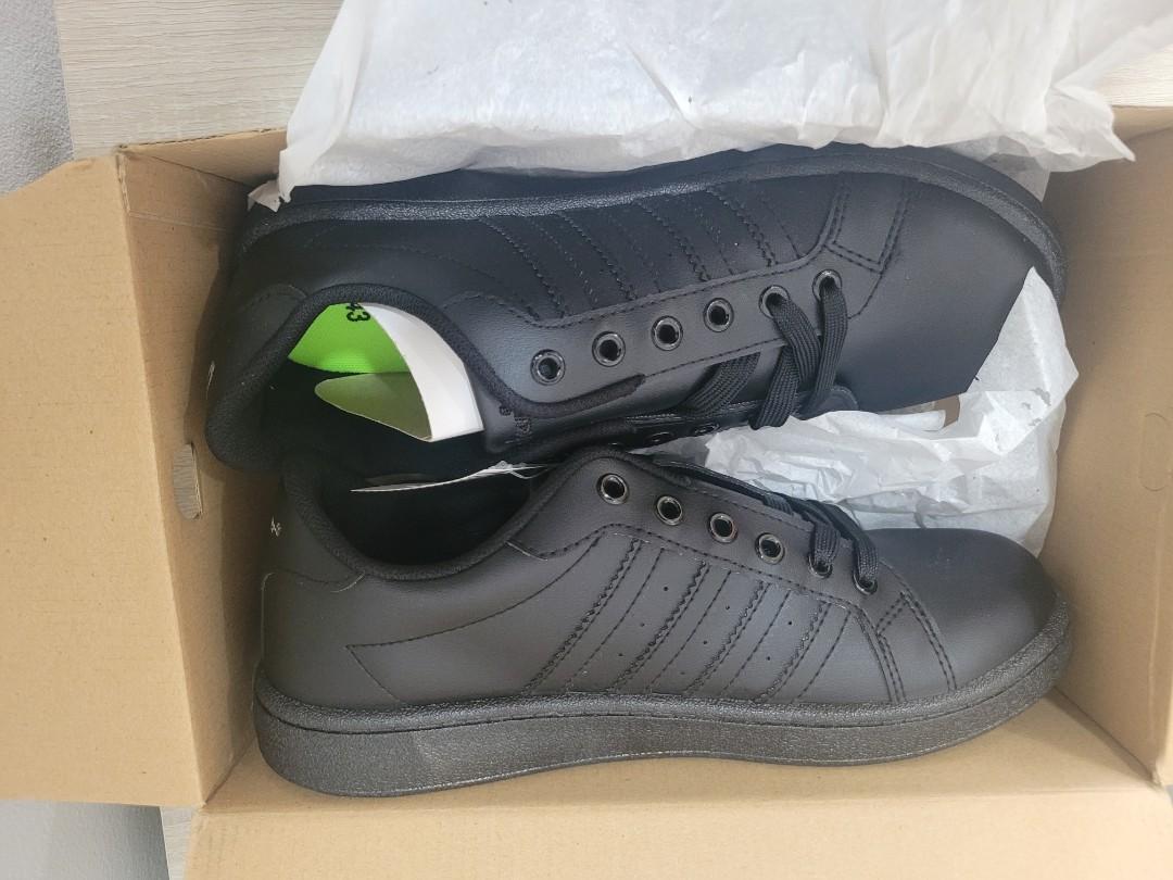 Checkers Black Shoes, Men's Fashion, Footwear, Sneakers on Carousell
