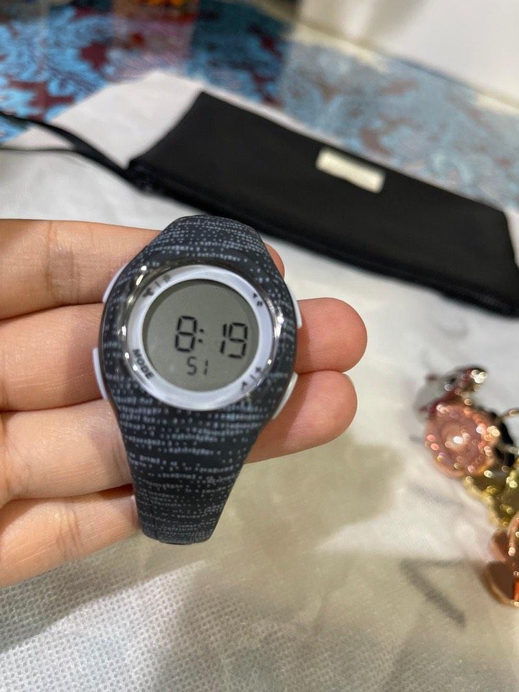 Decathlon 5 atm waterproof store