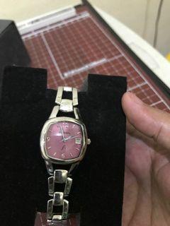 Fossil pink dial