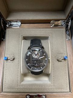 (Category: ) located in . Submitted by watchandfine (Listing ID 1190344276, Image 1). Description: .