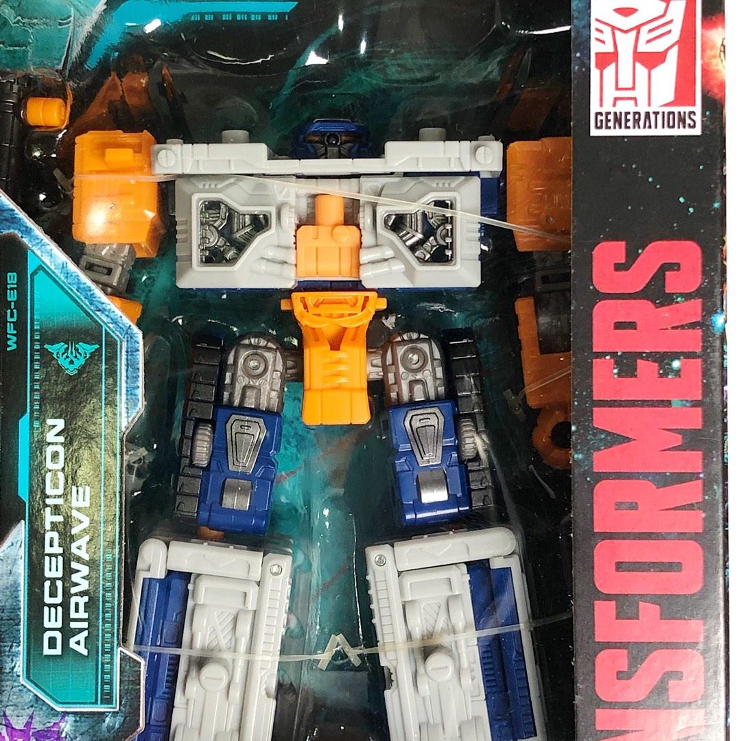 Hasbro Takara Tomy Transformers Earthrise War for Cybertron Trilogy