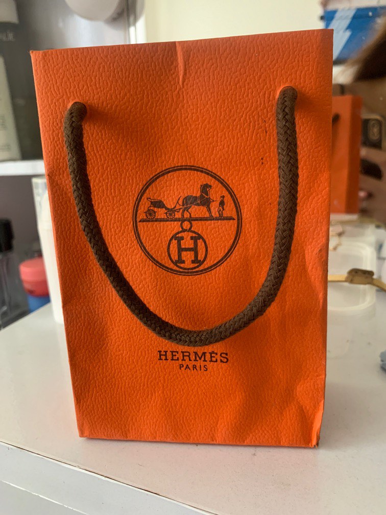 Hermès paper bag authentic.