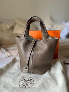 Hermes cabasellier 31 etoupe clemence leather, Luxury, Bags & Wallets on  Carousell