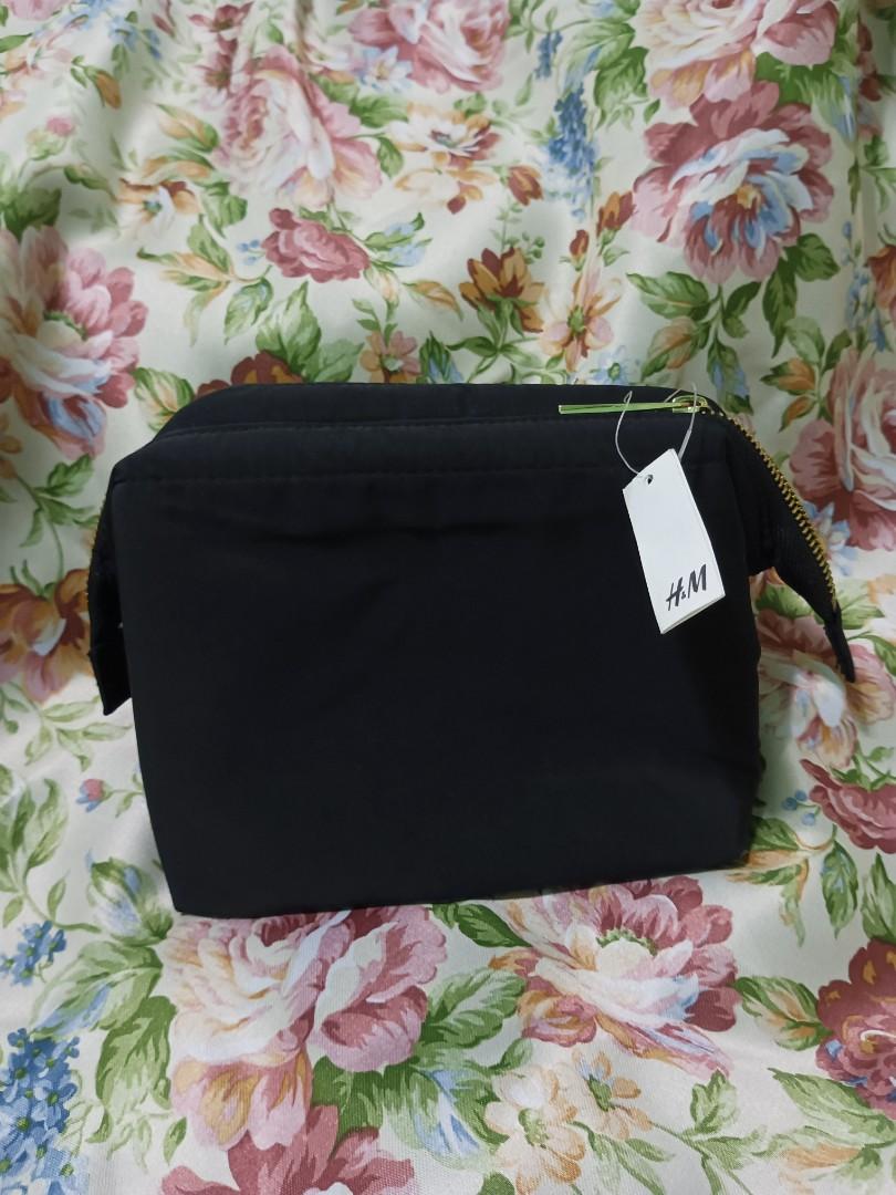 H M pouch Women s Fashion Bags Wallets Purses Pouches on Carousell