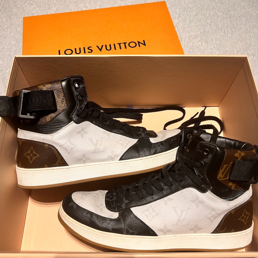 Louis Vuitton LOUIS VUITTON RIVOLI SNEAKER BOOT LV Sz 10