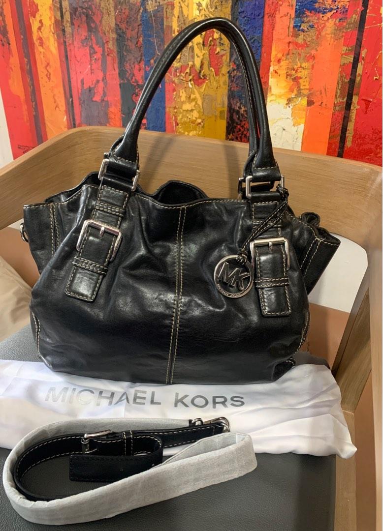 Michael Kors large black leather purse with silver hardware, Luxury, Bags &  Wallets on Carousell