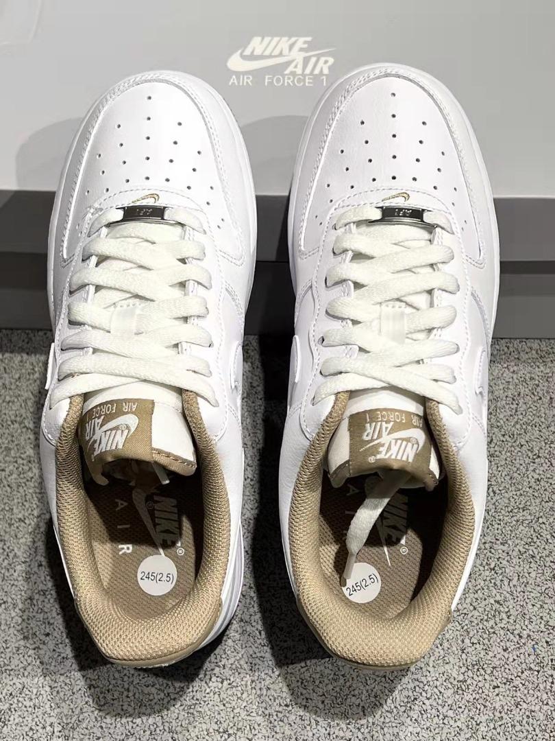 Nike air hot sale casual sneakers
