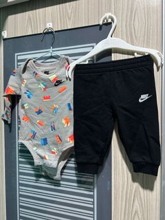 (Category: ) located in . Submitted by mfcloset (Listing ID 1190403034, Image 1). Description: .