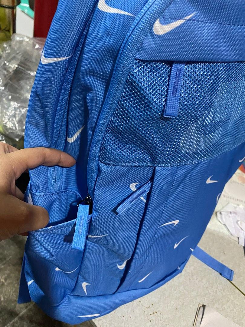 Nike elemental (Category: Backpacks) located in Cainta. Submitted by saelselore (Listing ID 1190334483, Image 3). Description: .