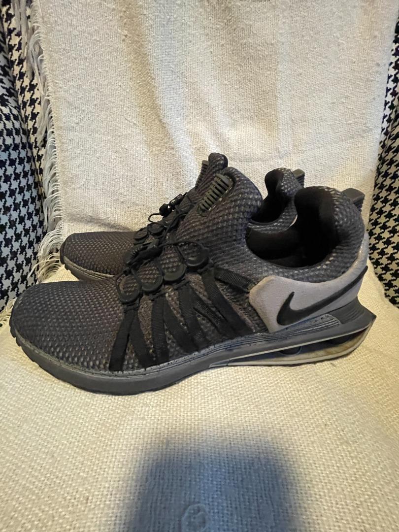 Nike shox store gravity for sale