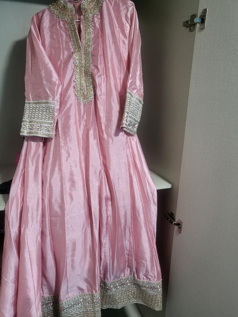how to wear shawl for anarkali