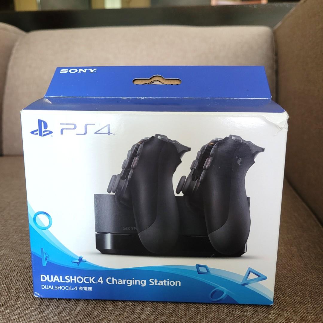 PS 4 Dualshock 4 Charging Station, Video Gaming, Gaming Accessories