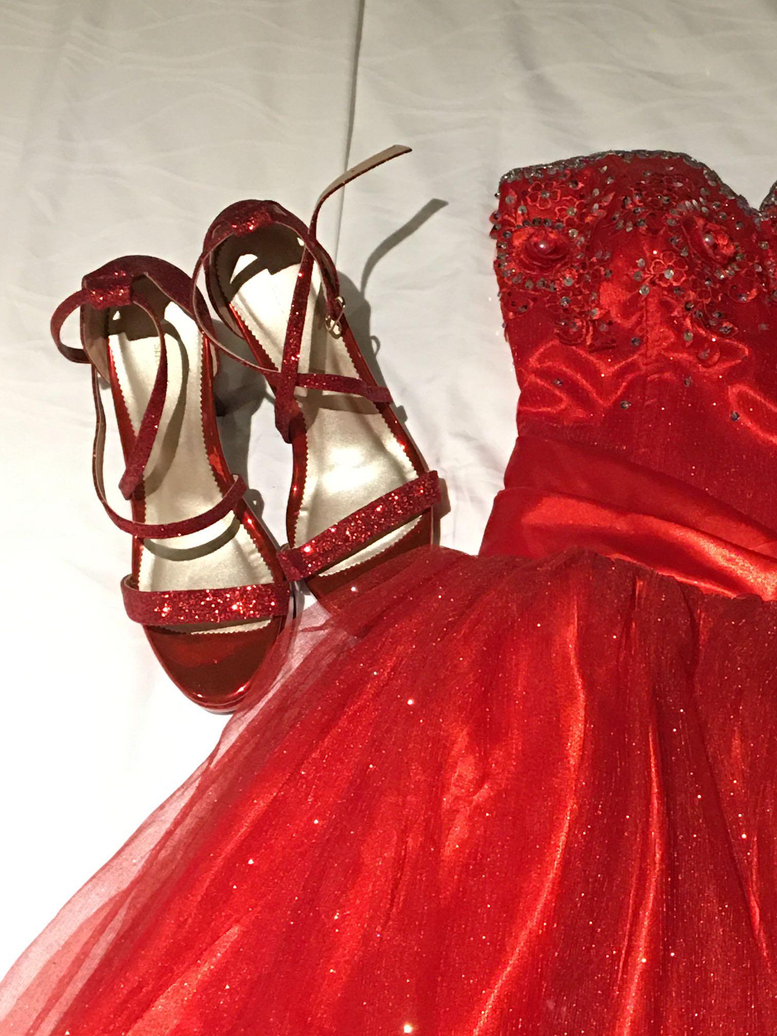 Shoes for red top cocktail dress