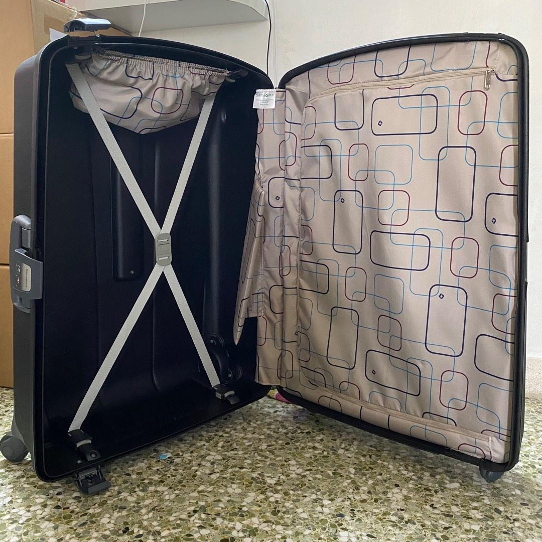 Samsonite 30 Inch Black Spinner Luggage (Hard Case) with TSA Lock