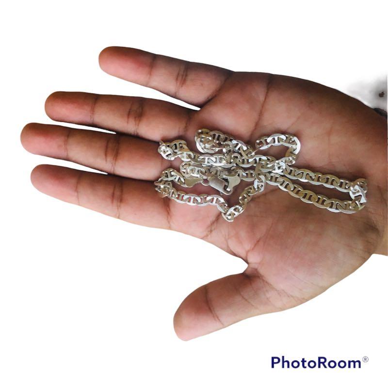 Silver 925 Italy (Category: Jewelry) located in Sorsogon. Submitted by mavzone (Listing ID 1190412926, Image 1). Description: Silver 925 Necklace 21.5” 5mm 900 Pm me Rush sale Loc: Bicol Payment first No to cod.