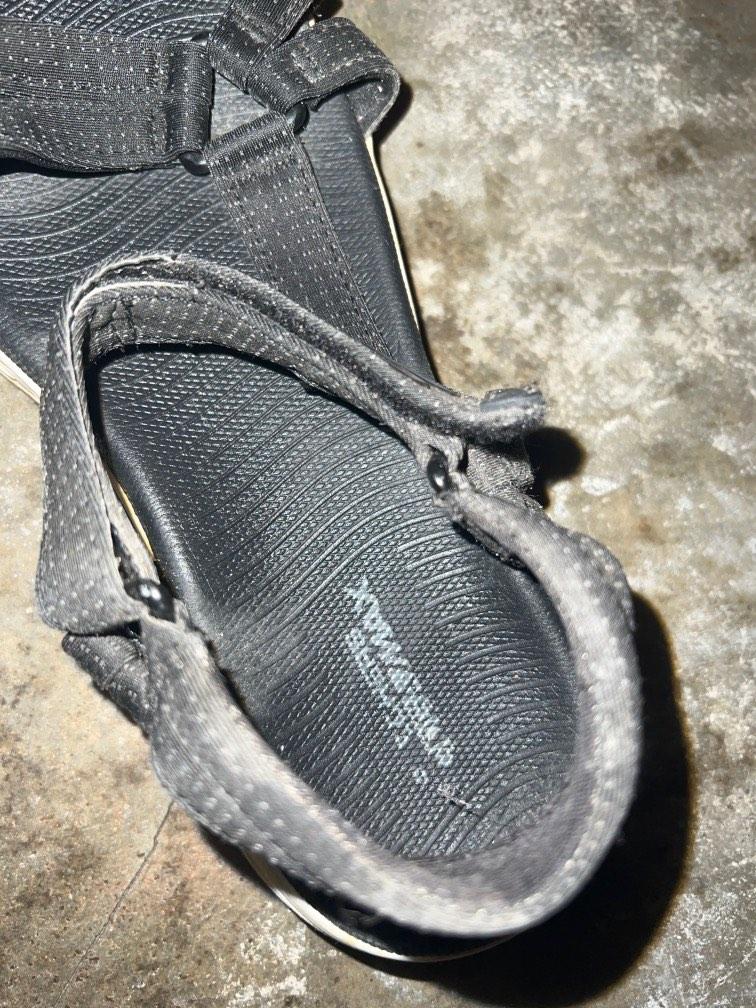 goga max sandals