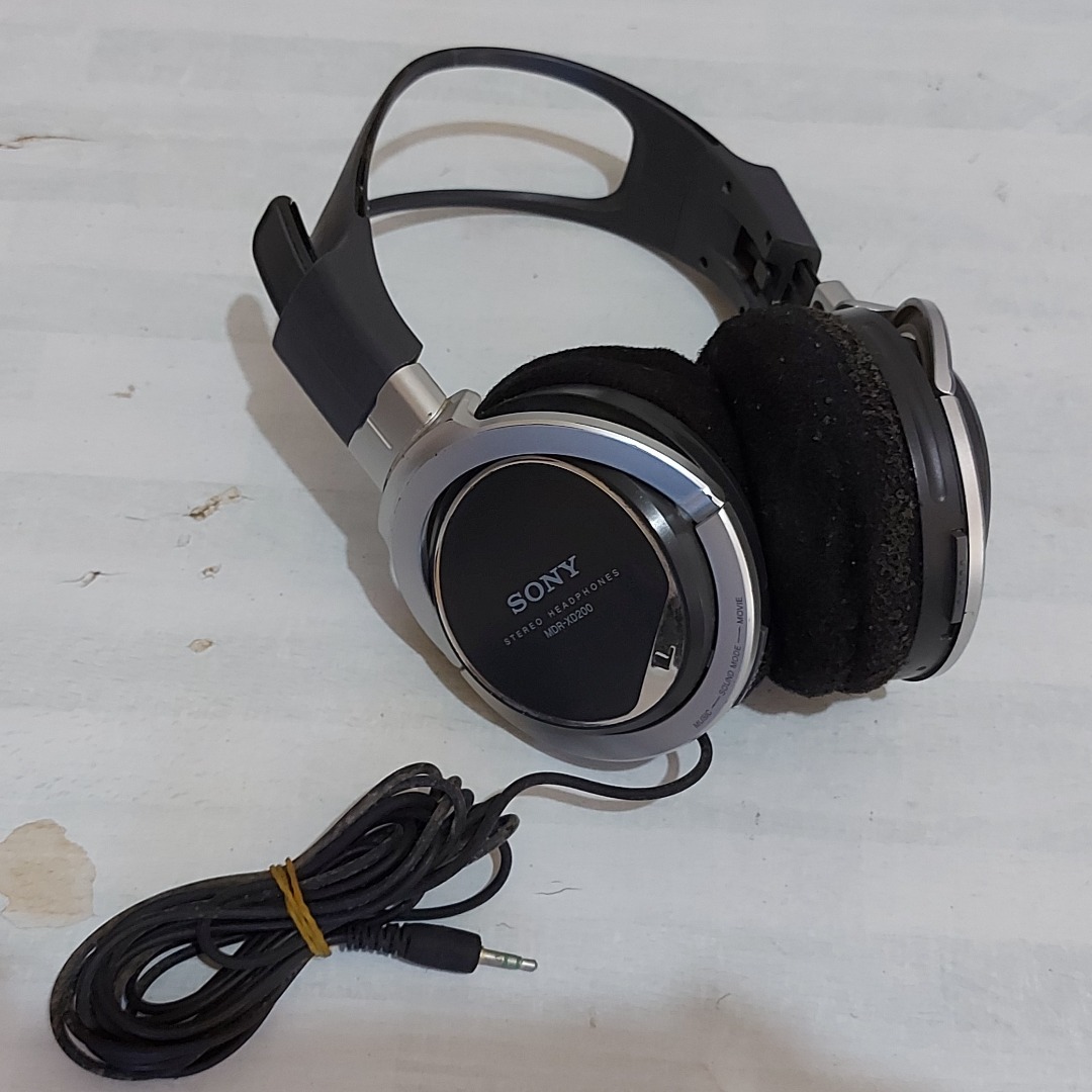 Sony Stereo Headphones MDR XD200