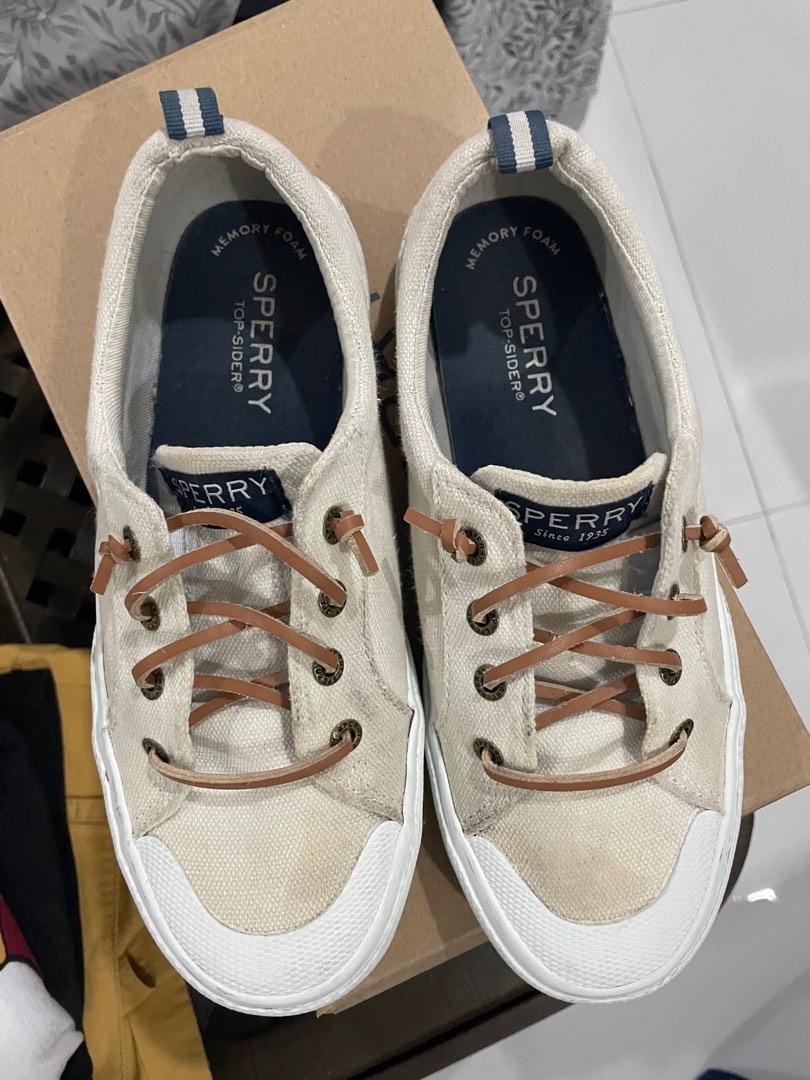 Do sperry online canvas shoes stretch