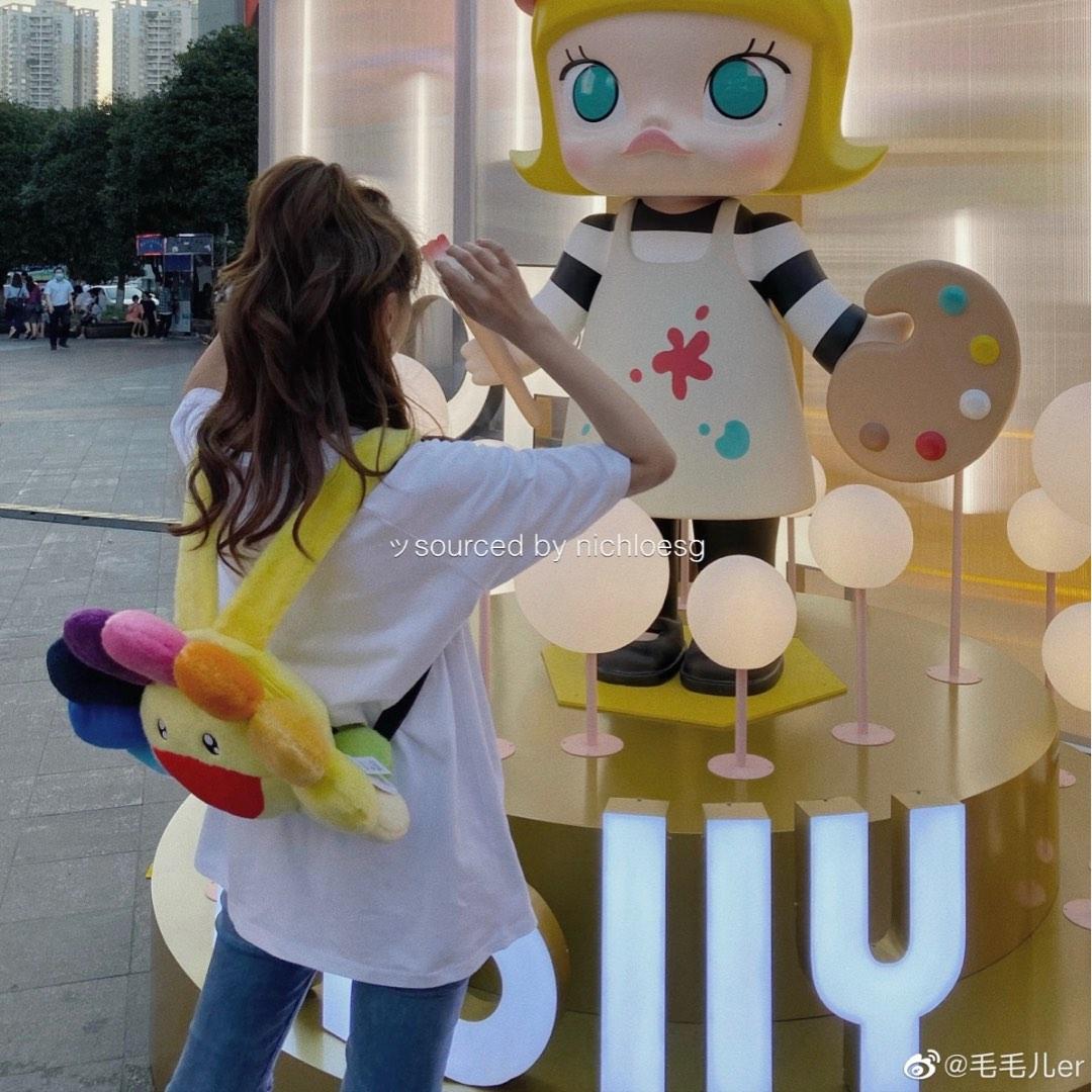 Takashi murakami flower best sale backpack