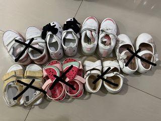 Toddler shoes size 21