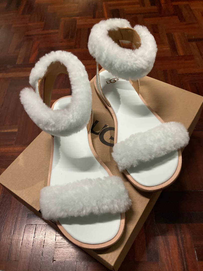 Ugg women's fluff springs flat sandal cheap